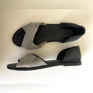 Vince Blue & White Flats Size 8